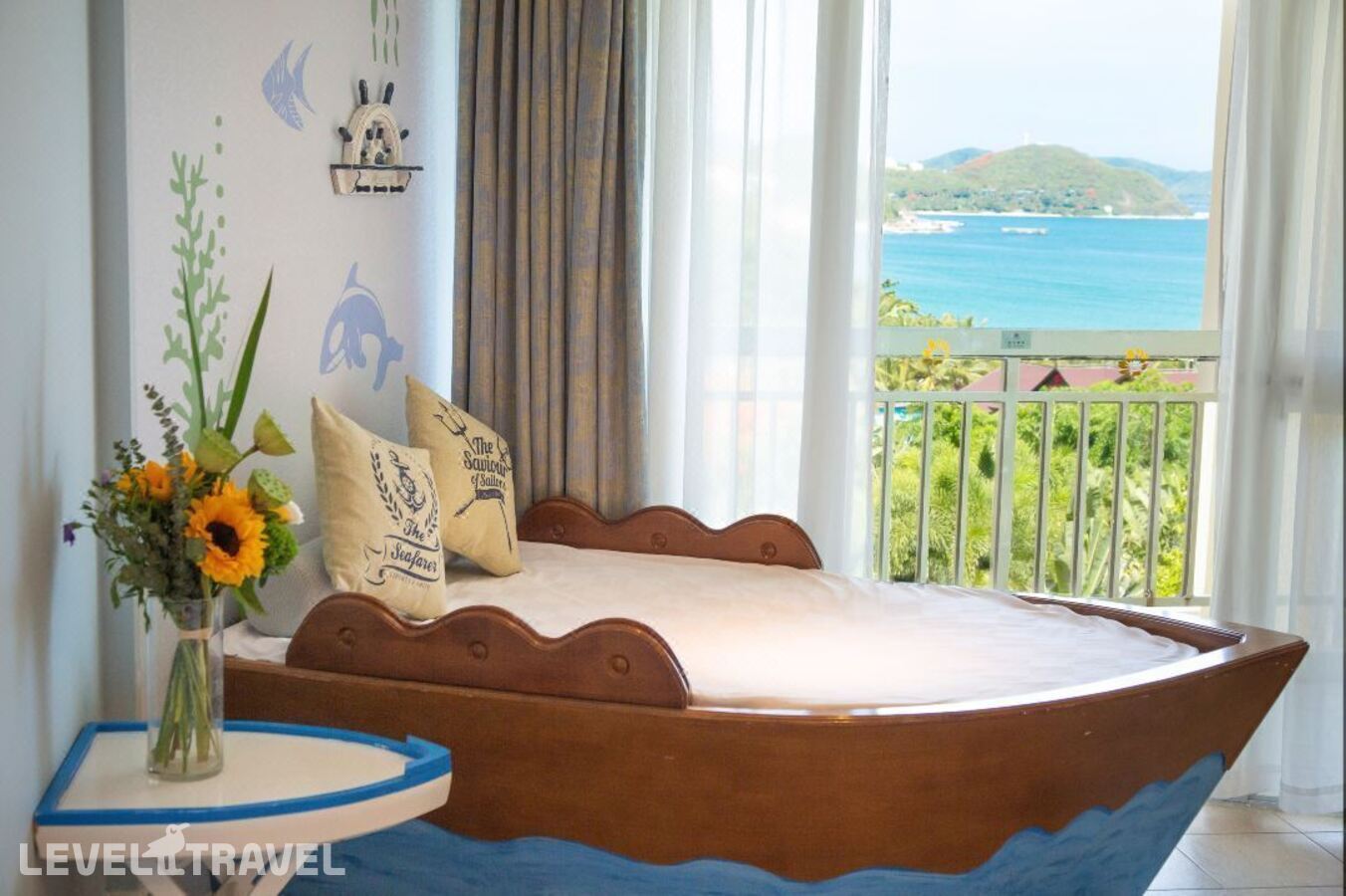 фотографии номера Семейный делюкс с видом на море отеля Sunshine Resort Intime Sanya в Китай(Дадунхай Бэй) - фото №5