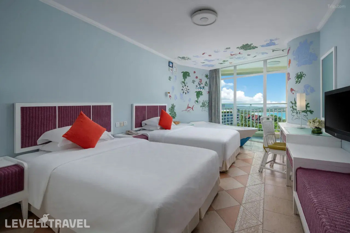 фотографии номера Семейный делюкс с видом на море отеля Sunshine Resort Intime Sanya в Китай(Дадунхай Бэй) - фото №4