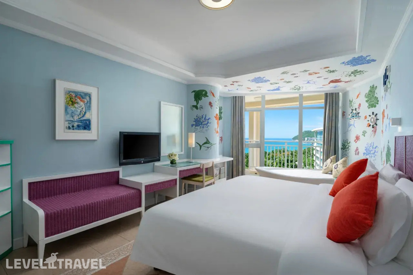 фотографии номера Семейный делюкс с видом на море отеля Sunshine Resort Intime Sanya в Китай(Дадунхай Бэй) - фото №1
