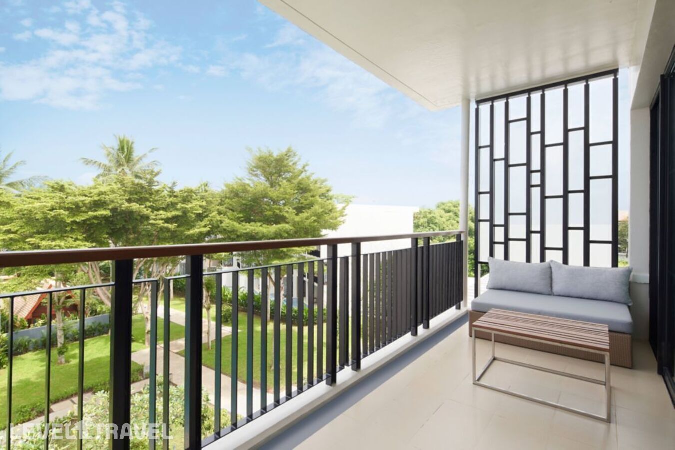 фотографии номера Семейный люкс (две двуспальные кровати) отеля Le Meridien Phuket Maikhao Beach Resort (Ex. Holiday Inn Resort Phuket Mai Khao Beach) в Таиланд(Май Као Бич) - фото №3