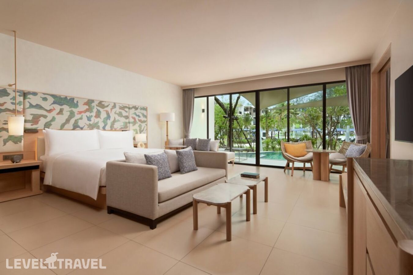 фотографии номера Просторный люкс (2 спальни) с бассейном отеля Le Meridien Phuket Maikhao Beach Resort (Ex. Holiday Inn Resort Phuket Mai Khao Beach) в Таиланд(Май Као Бич) - фото №4