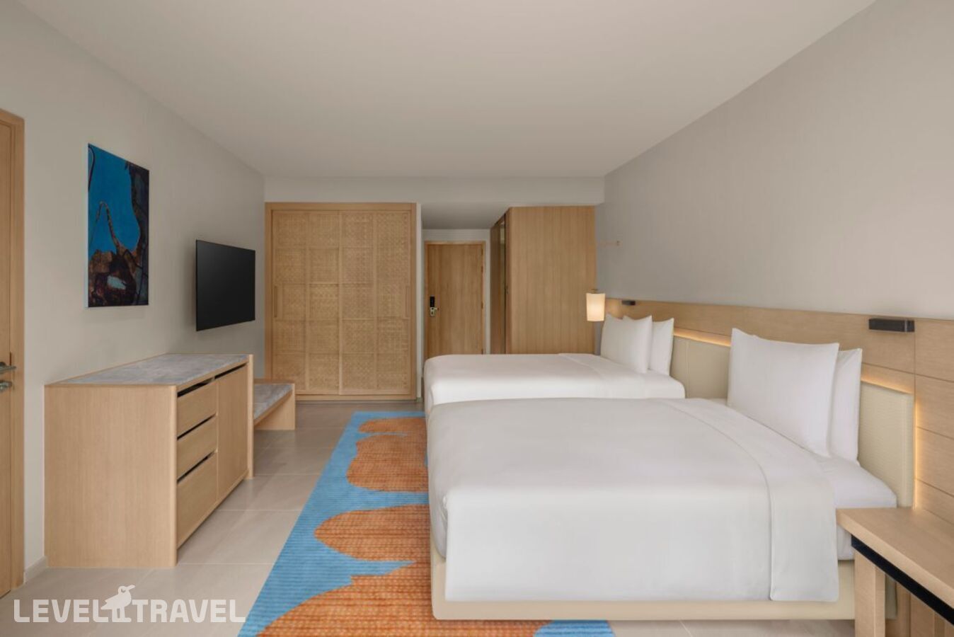 фотографии номера Просторный люкс (2 спальни) с выходом к бассейну отеля Le Meridien Phuket Maikhao Beach Resort (Ex. Holiday Inn Resort Phuket Mai Khao Beach) в Таиланд(Май Као Бич) - фото №4