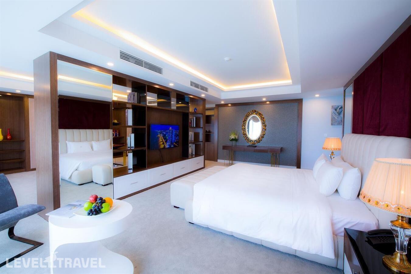 фотографии номера Люкс президентский отеля Muong Thanh Luxury Da Nang в Вьетнам(Дананг) - фото №1