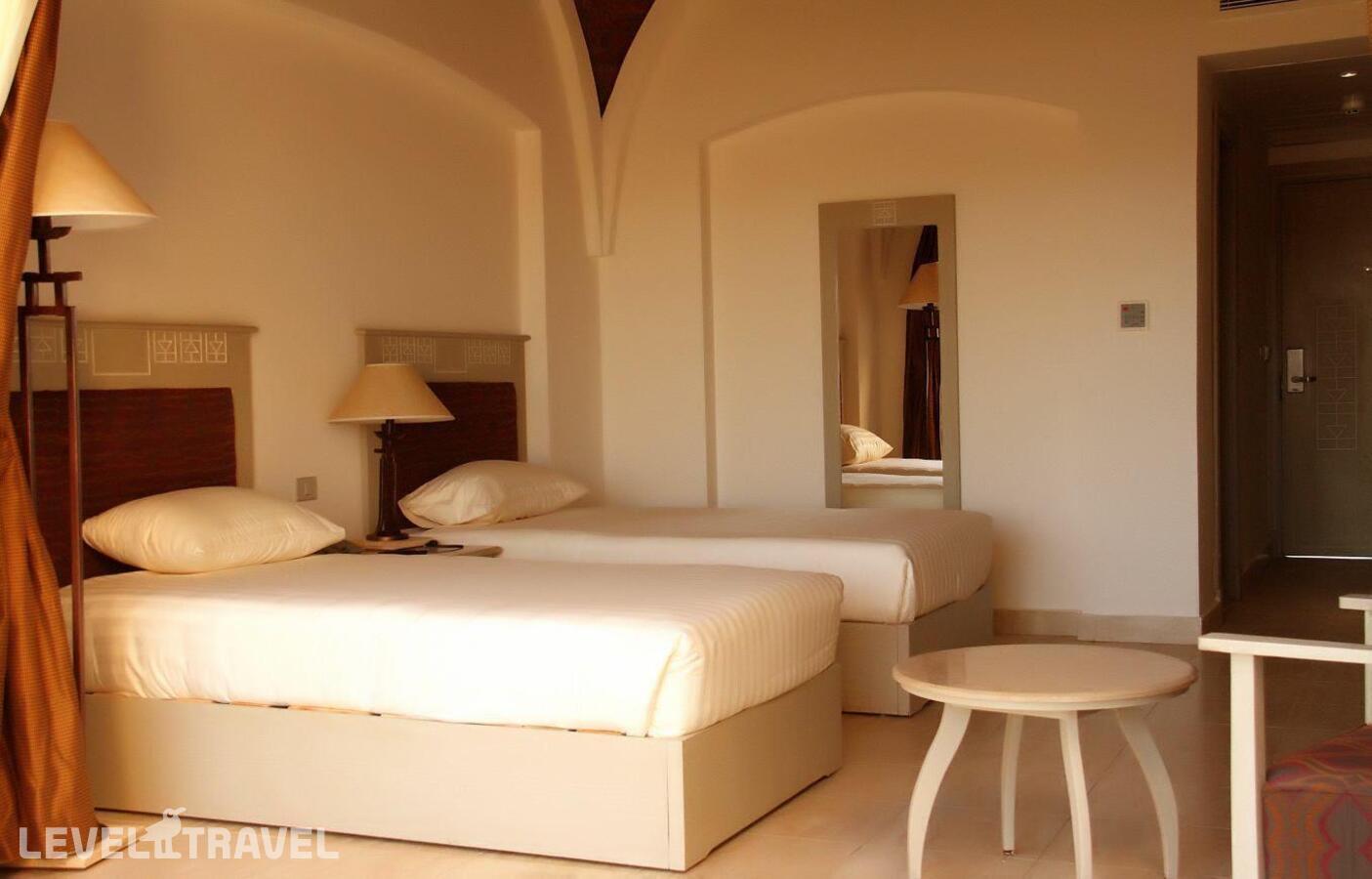 фотографии номера Стандартный с видом на бассейн или сад отеля Amarina Queen Resort в Египет(Марса Алам) - фото №1