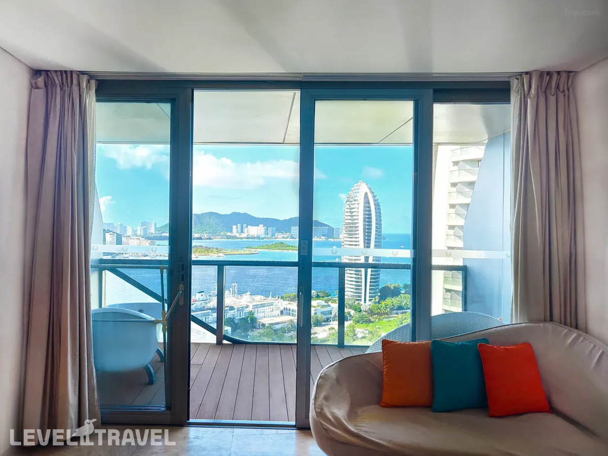 фотографии номера Делюкс с видом на океан отеля Phoenix Island Resort Sanya в Китай(Санья) - фото №2