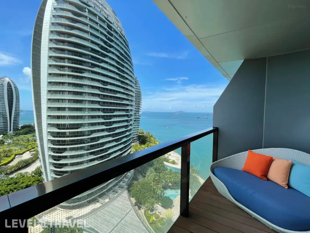 фотографии номера Делюкс с видом на океан (две односпальные кровати) отеля Phoenix Island Resort Sanya в Китай(Санья) - фото №2