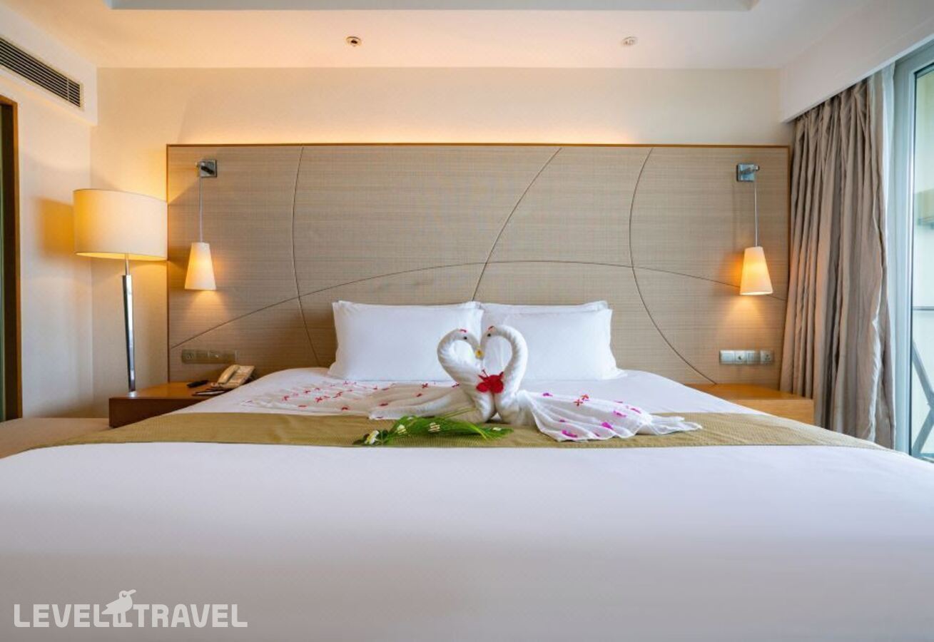 фотографии номера Делюкс с видом на море отеля Ocean View Resort Yalong Bay (Ex.Narada Sanya Yalong Bay) в Китай(Ялонг Бэй) - фото №6