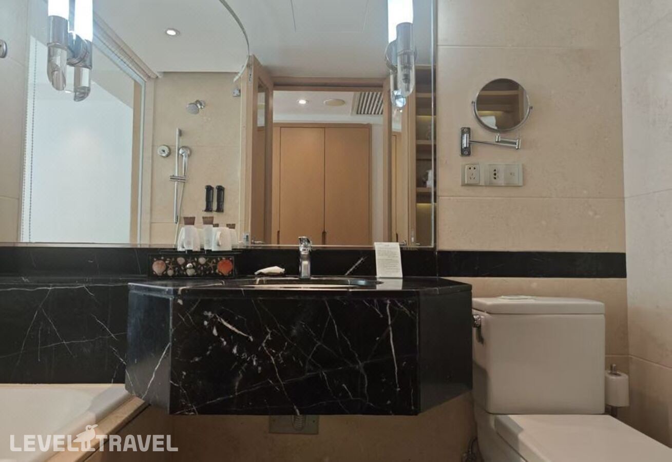 фотографии номера Делюкс с видом на море (две односпальные кровати) отеля Ocean View Resort Yalong Bay (Ex.Narada Sanya Yalong Bay) в Китай(Ялонг Бэй) - фото №5