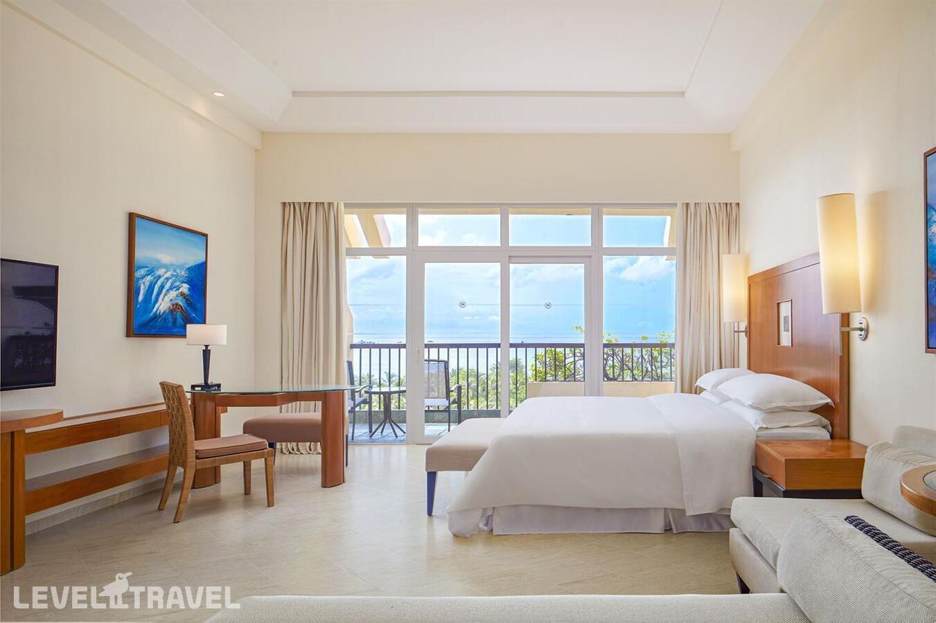 фотографии номера Делюкс Гранд с видом на море отеля Sheraton Sanya Resort в Китай(Ялонг Бэй) - фото №3