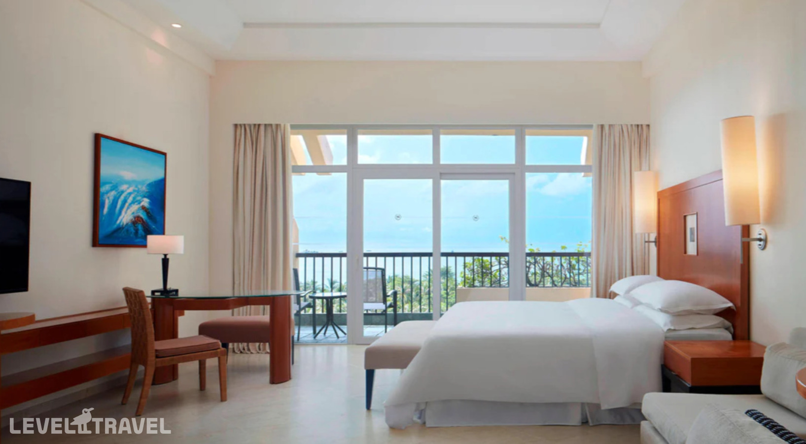 фотографии номера Делюкс Гранд с видом на море отеля Sheraton Sanya Resort в Китай(Ялонг Бэй) - фото №1
