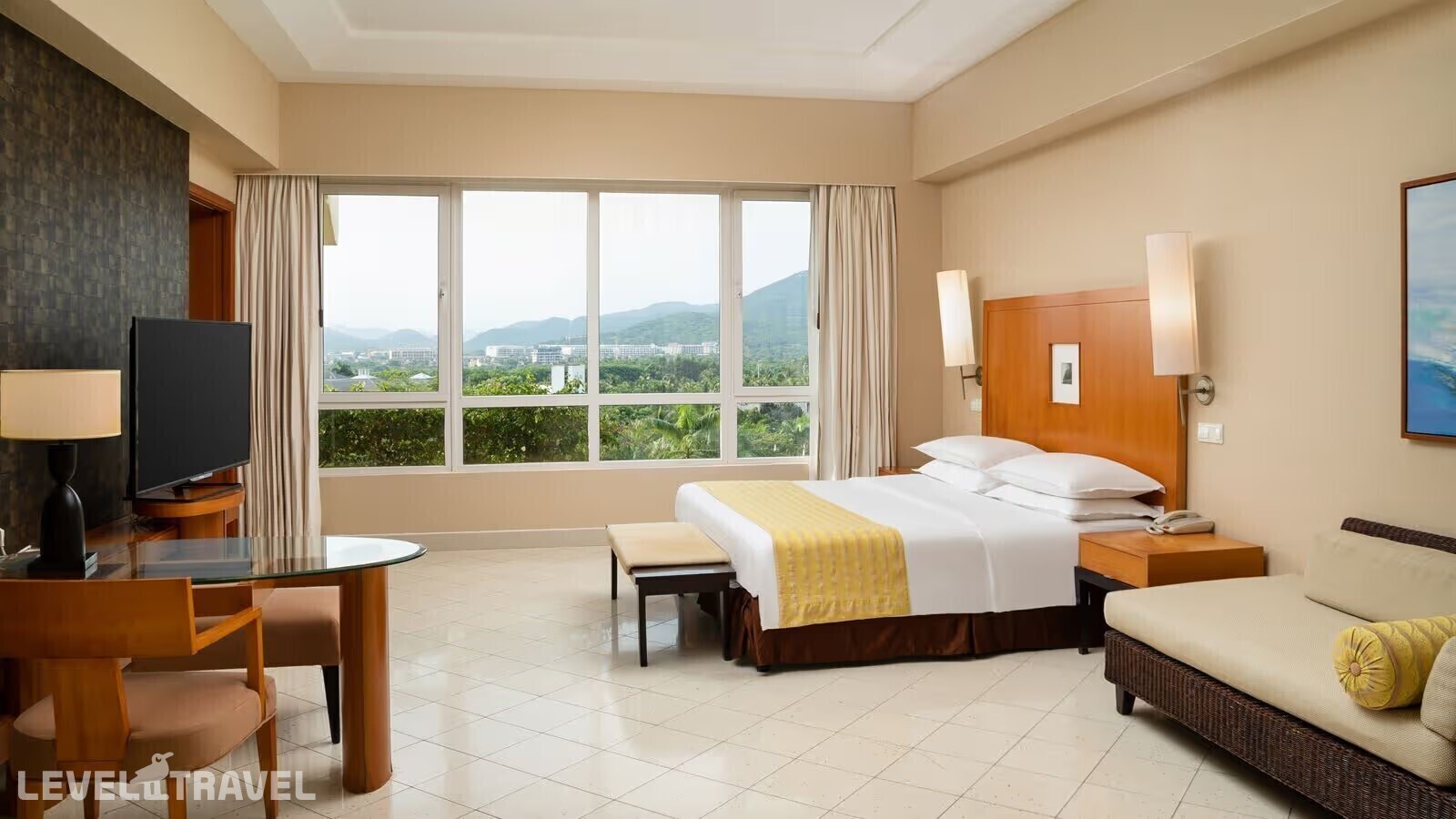 фотографии номера Классический семейный люкс отеля Sheraton Sanya Resort в Китай(Ялонг Бэй) - фото №3