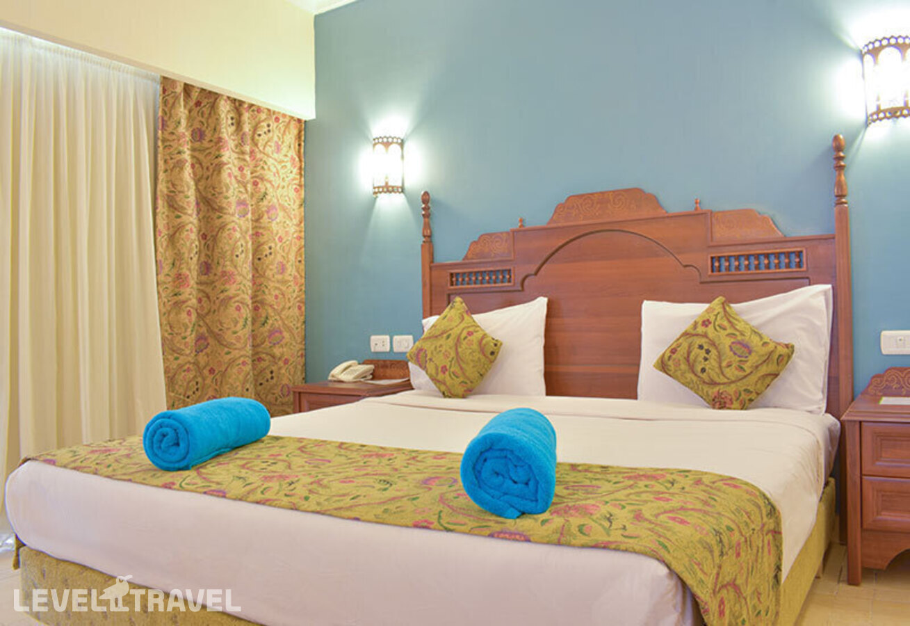 фотографии номера Семейный с видом на горы отеля Jasmine Palace Resort & Spa в Египет(Хургада (город)) - фото №3