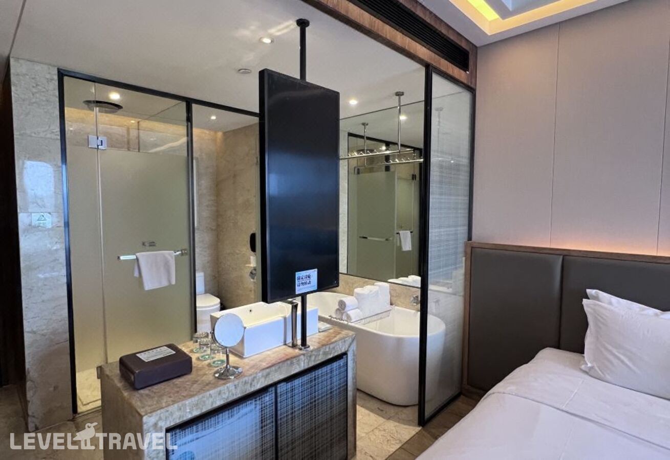 фотографии номера Семейный с видом на гавань отеля Harman Hotel Sanya в Китай(Дадунхай Бэй) - фото №5