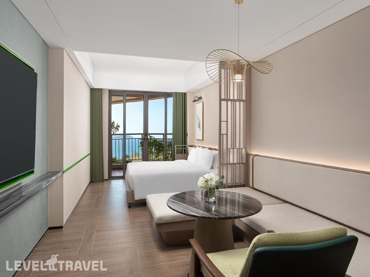 фотографии номера Премиум с видом на океан (верхние этажи) отеля Holiday Inn Sanya Bay в Китай(Санья) - фото №1