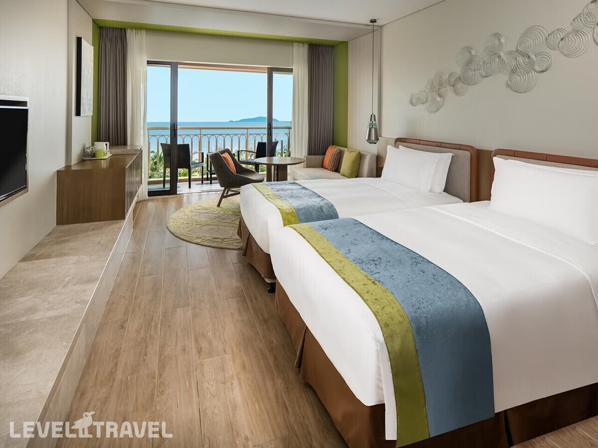 фотографии номера Премиум с видом на океан (верхние этажи, две кровати) отеля Holiday Inn Sanya Bay в Китай(Санья) - фото №2