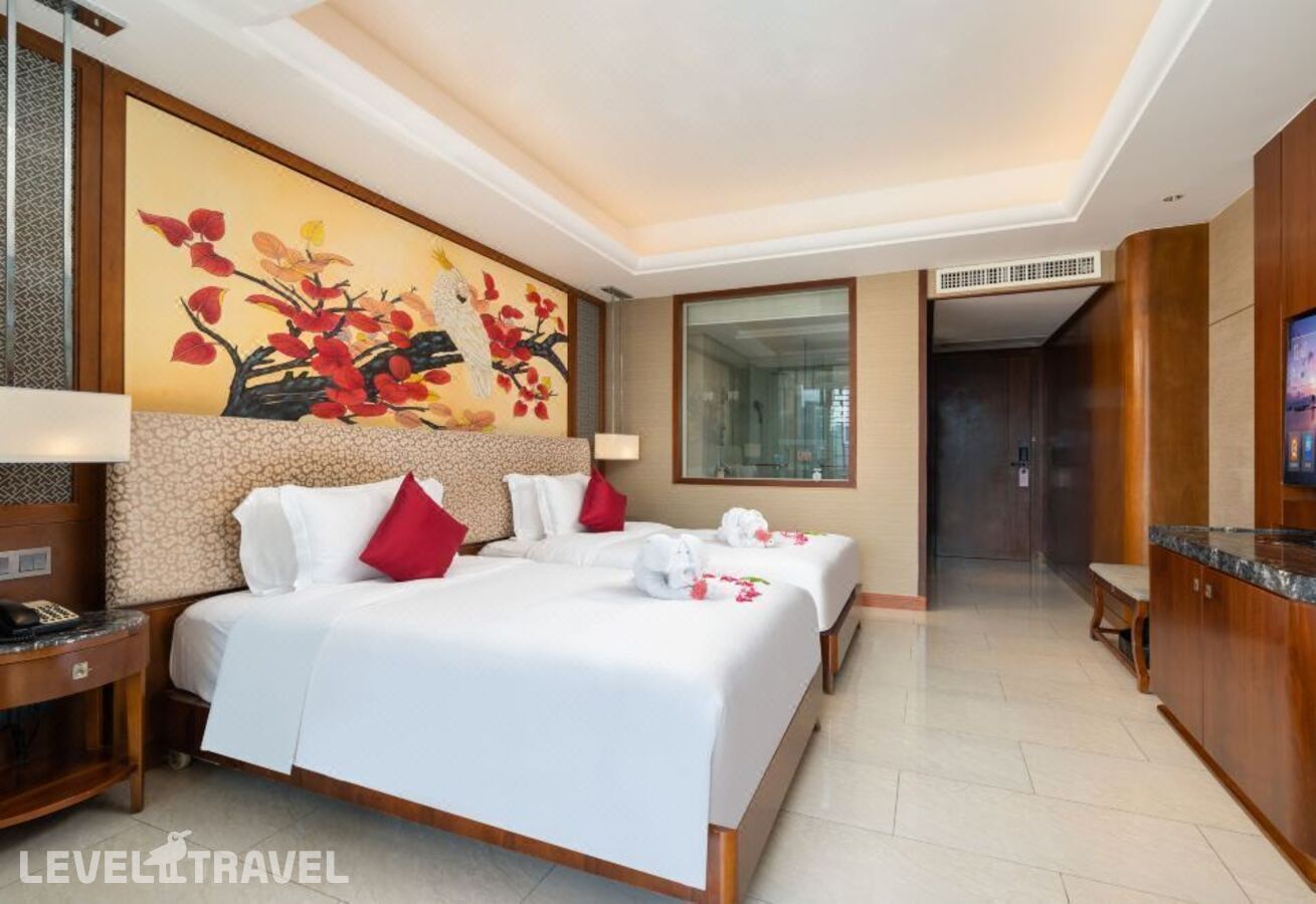 фотографии номера Стандартный с видом на залив отеля Four Season Ocean Courtyard Hotel в Китай(Дадунхай Бэй) - фото №3
