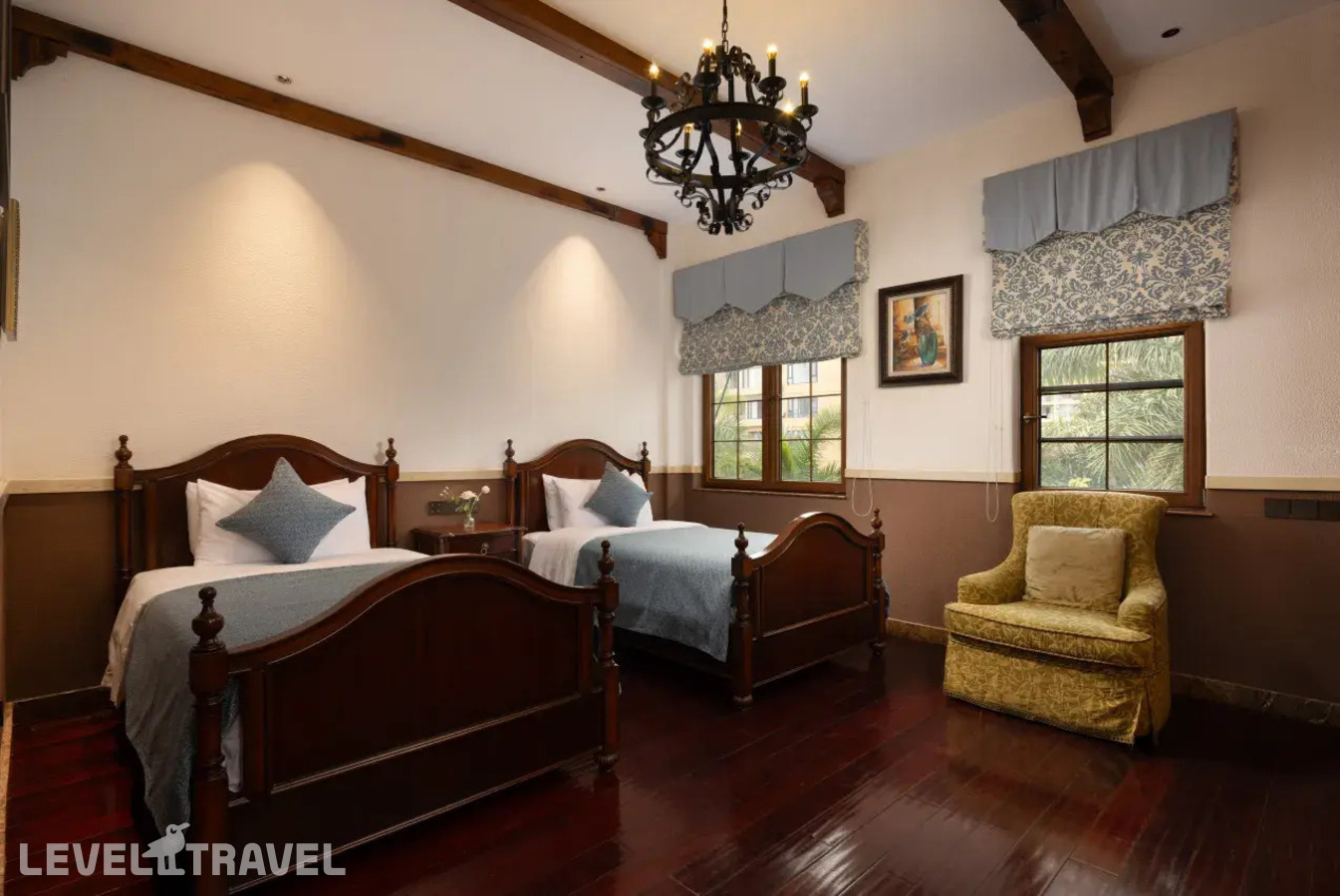 фотографии номера Улучшенный (две односпальные кровати) отеля Yuehai Sanya Blossom (Ex. Best Western Sanya International Boutique Resort Hotel) в Китай(Санья) - фото №1