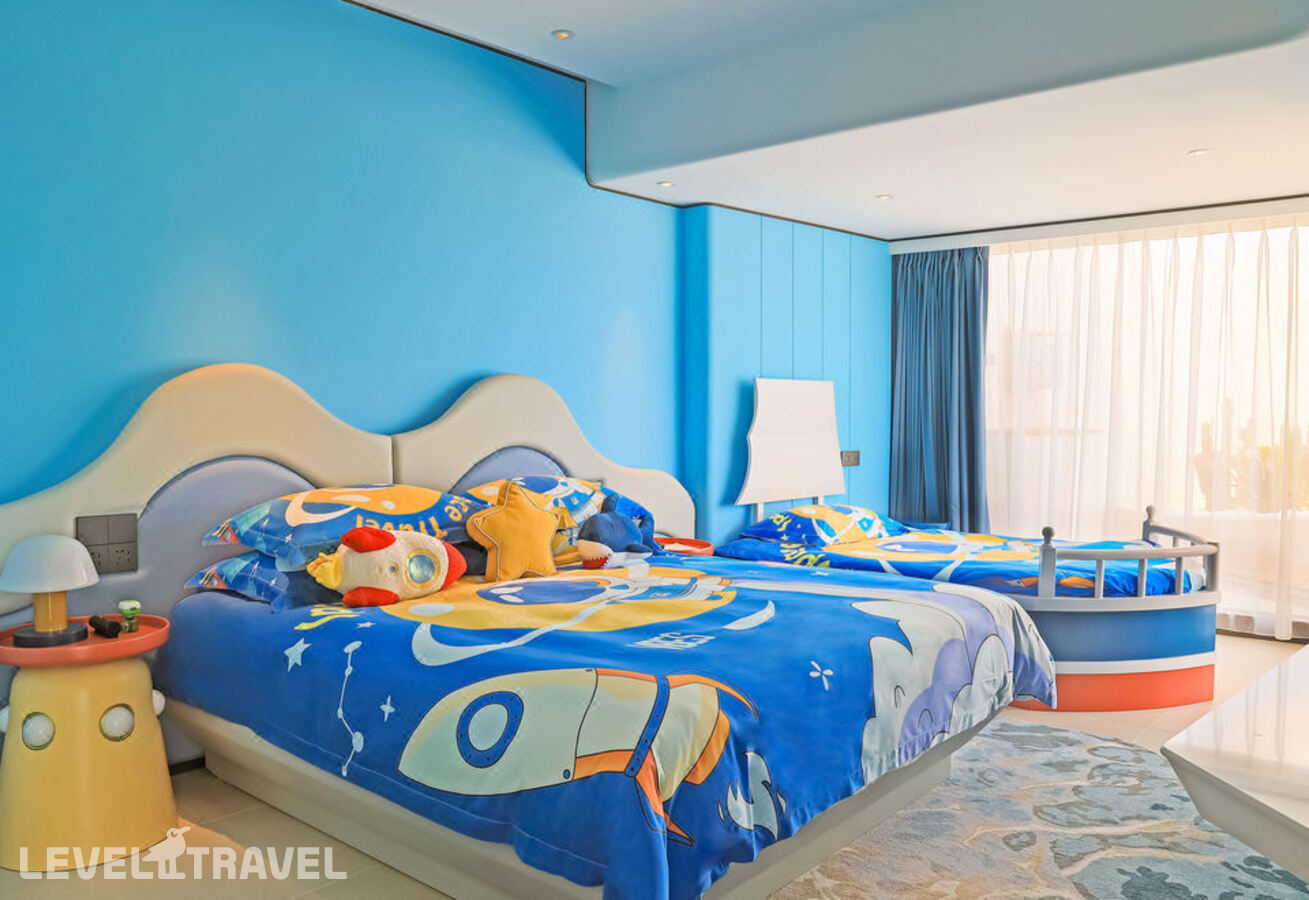 фотографии номера Семейный люкс с видом на море отеля Pearl River Garden Hotel в Китай(Дадунхай Бэй) - фото №1