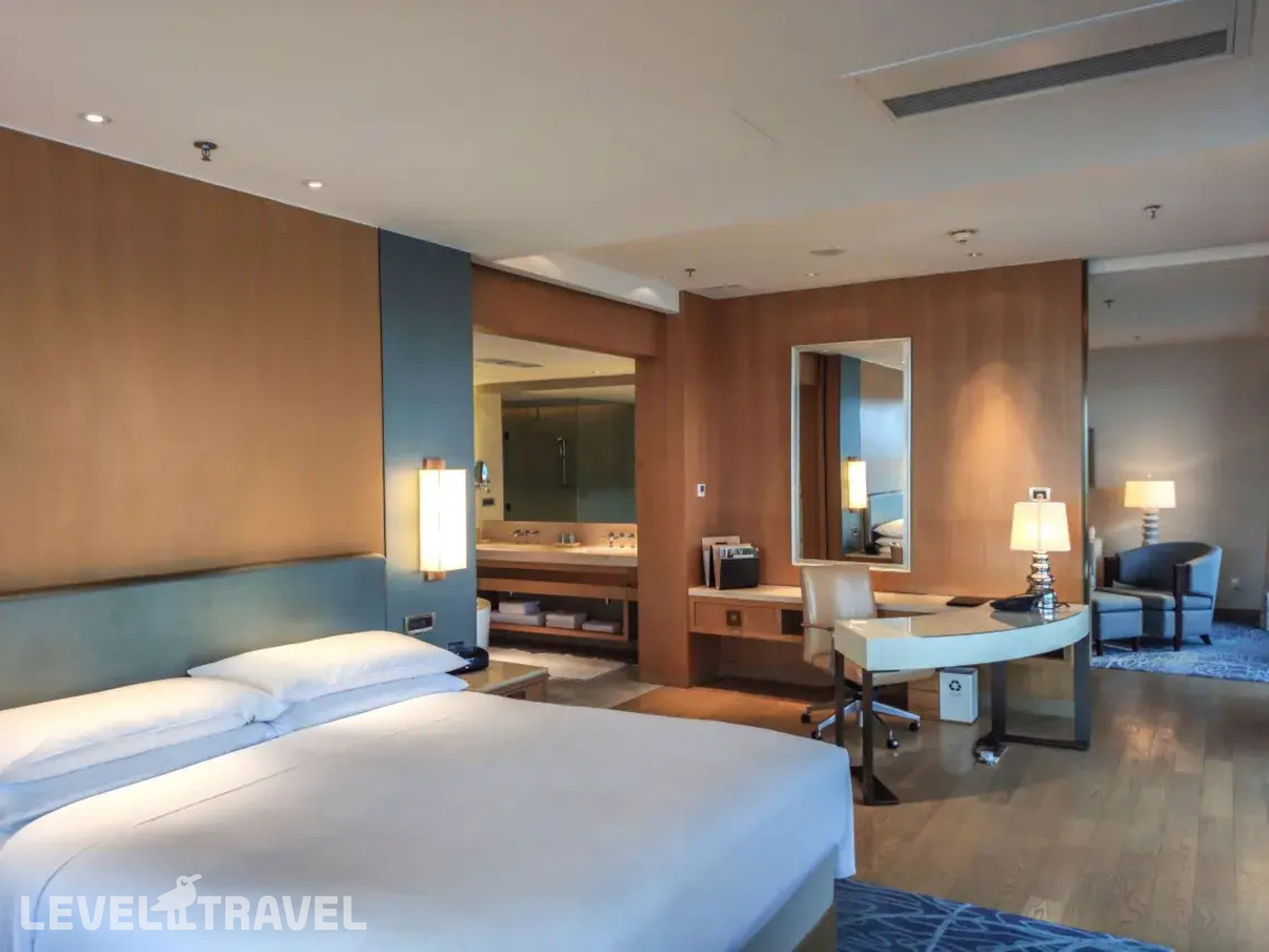 фотографии номера Люкс с панорамным видом на океан отеля JW Marriott Hotel Sanya Dadonghai Bay (Ex. Shanhaitian) в Китай(Дадунхай Бэй) - фото №4