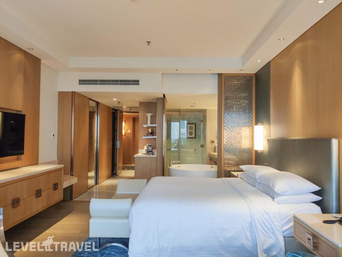 фотографии номера Делюкс с видом на океан отеля JW Marriott Hotel Sanya Dadonghai Bay (Ex. Shanhaitian) в Китай(Дадунхай Бэй) - фото №3