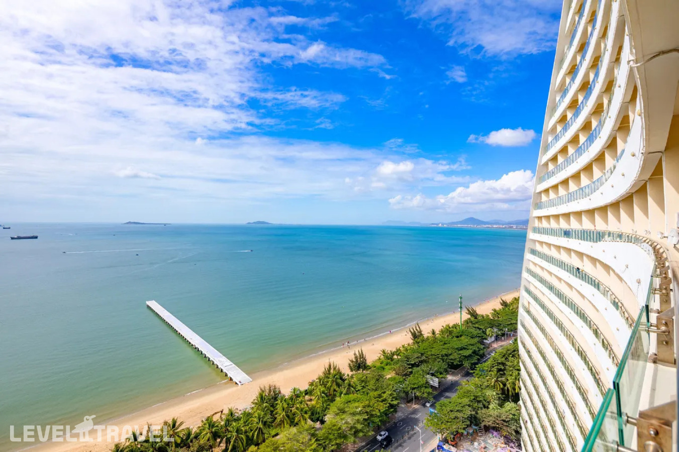 фотографии номера Премиум с видом на океан отеля Four Points By Sheraton Sanya в Китай(Санья) - фото №5