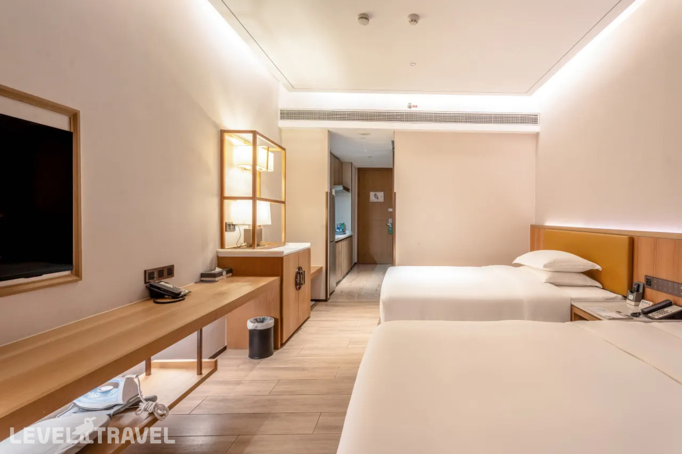 фотографии номера Премиум (две односпальные кровати) отеля Holiday Inn Hotel And Suites Sanya Yalong Bay, An Ihg Hotel в Китай(Санья) - фото №1