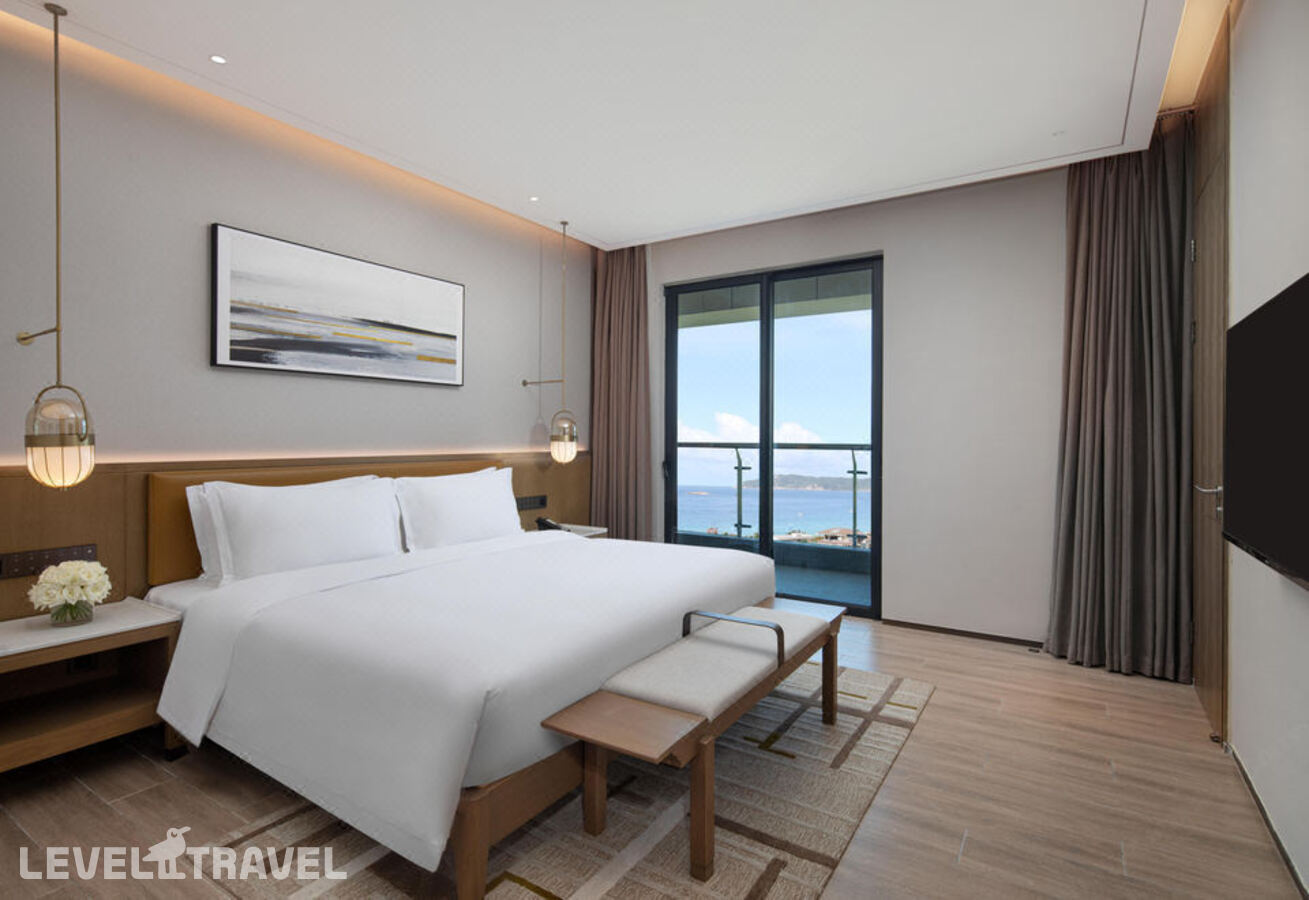 фотографии номера Люкс (2 спальни) отеля Holiday Inn Hotel And Suites Sanya Yalong Bay, An Ihg Hotel в Китай(Санья) - фото №1