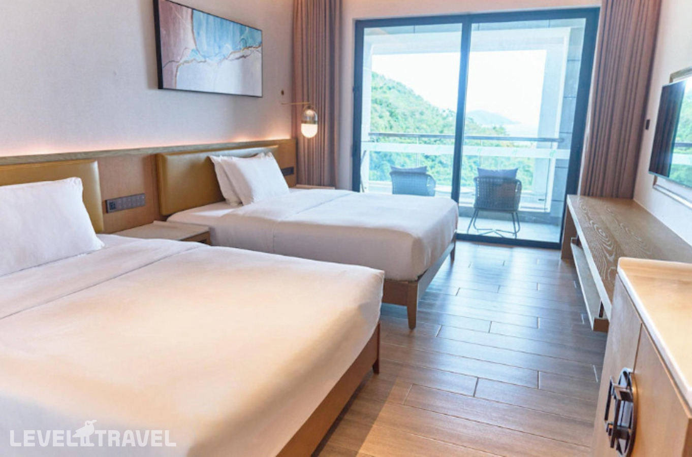 фотографии номера Стандартный с видом на озеро отеля Holiday Inn Hotel And Suites Sanya Yalong Bay, An Ihg Hotel в Китай(Санья) - фото №5