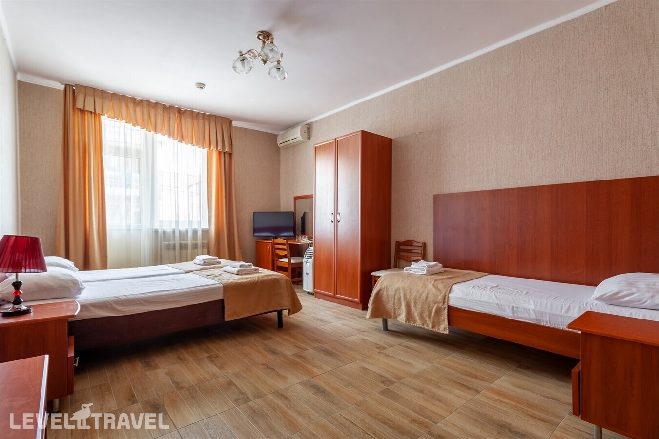 фотографии номера Трехместный номер (корпус А, Б) отеля Экодом Family в Россия(Адлерский район) - фото №1