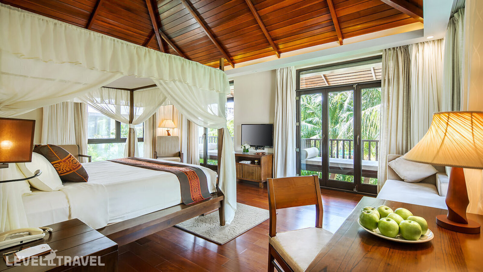 фотографии номера Представительская вилла с бассейном (4 спальни) отеля Yalong Bay Villas & Spa в Китай(Ялонг Бэй) - фото №8