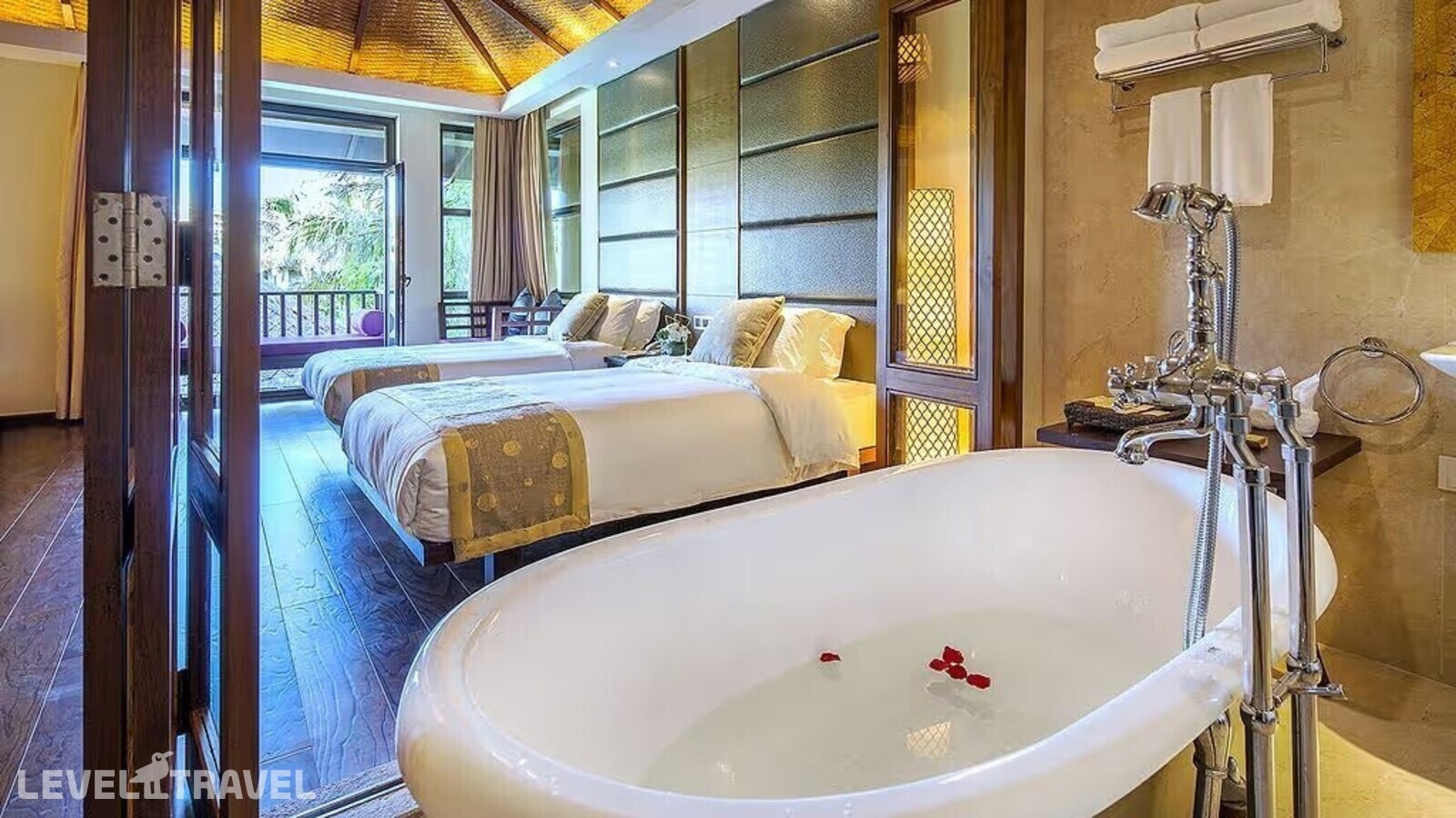 фотографии номера Вилла Делюкс (две отдельные кровати) отеля Yalong Bay Villas & Spa в Китай(Ялонг Бэй) - фото №5