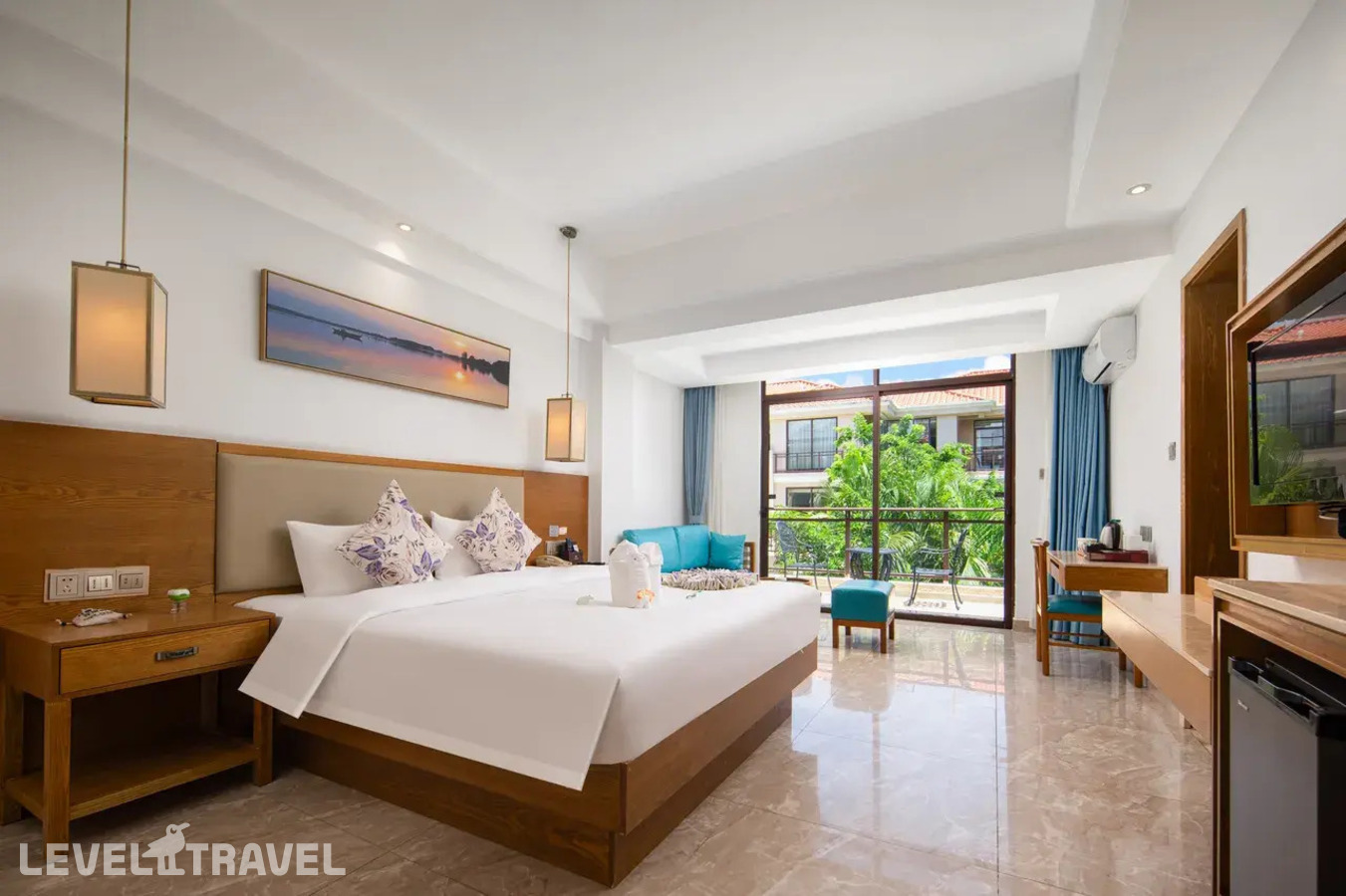 фотографии номера Улучшенный с видом на сад отеля Yin Yun Sea View Holiday Hotel (Ex. Yinyun Seaview Resort) в Китай(Санья) - фото №1