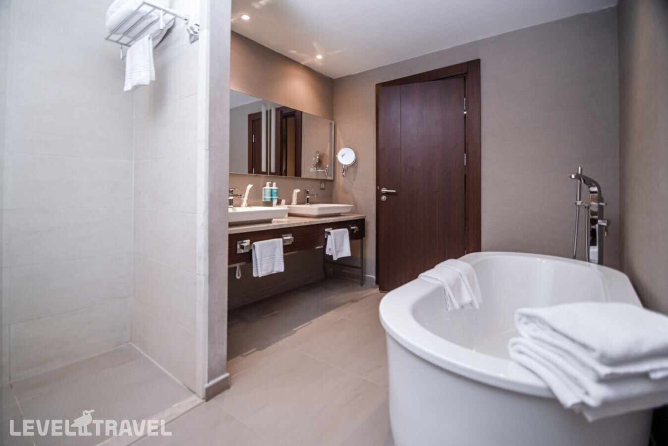фотографии номера Семейный номер отеля Novotel Fit Krasnaya Polyana (Ex. Novotel Congress) в Россия(курорт Красная Поляна 960) - фото №7