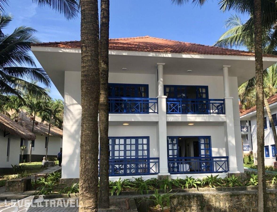 фотографии номера Делюкс с фронтальным видом на пляж отеля L'Azure Resort & Spa Phu Quoc (Ex. Sasco Blue Lagoon Resort) в Вьетнам(Фукуок) - фото №4