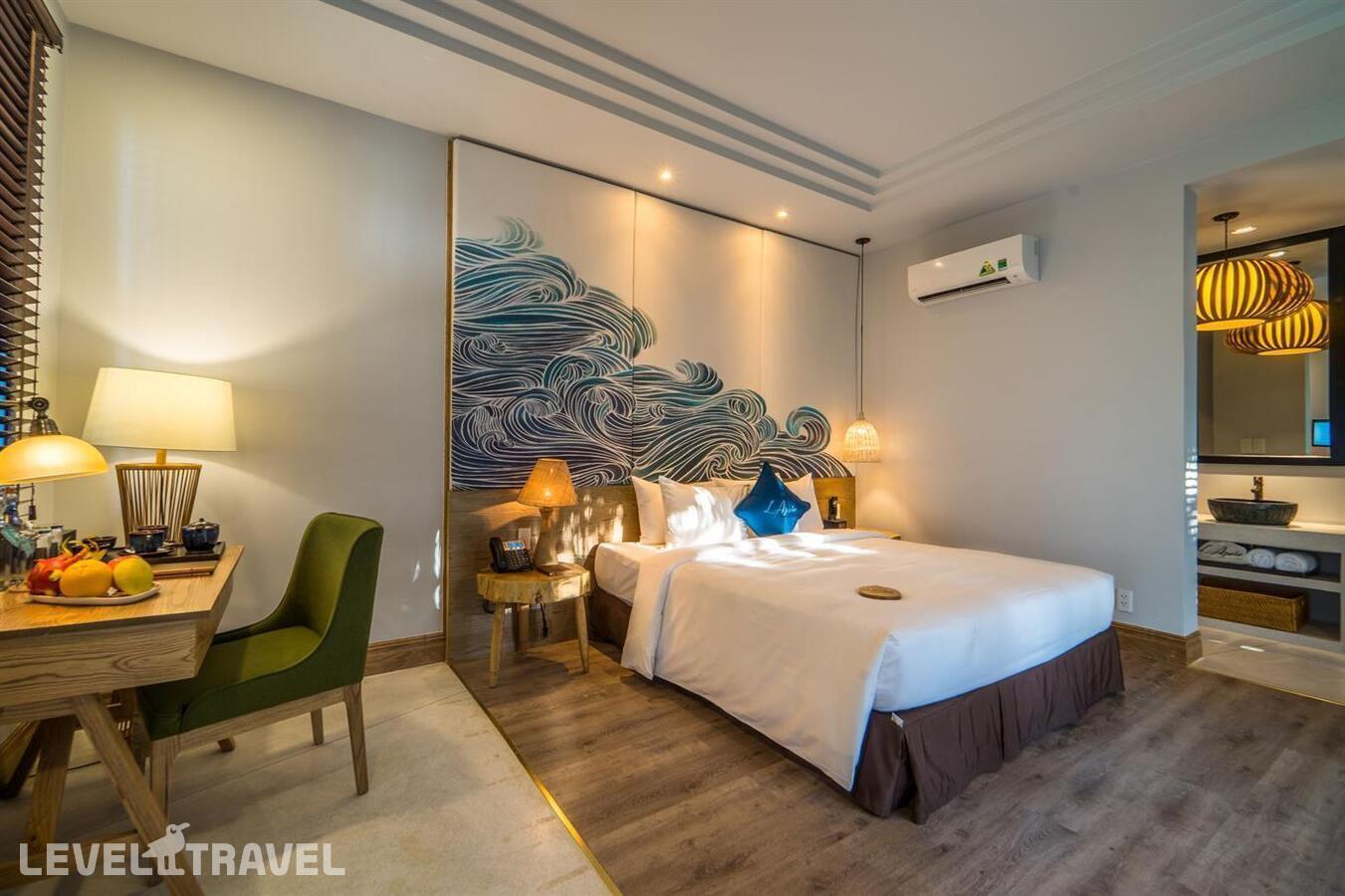 фотографии номера Бунгало с джакузи отеля L'Azure Resort & Spa Phu Quoc (Ex. Sasco Blue Lagoon Resort) в Вьетнам(Фукуок) - фото №1