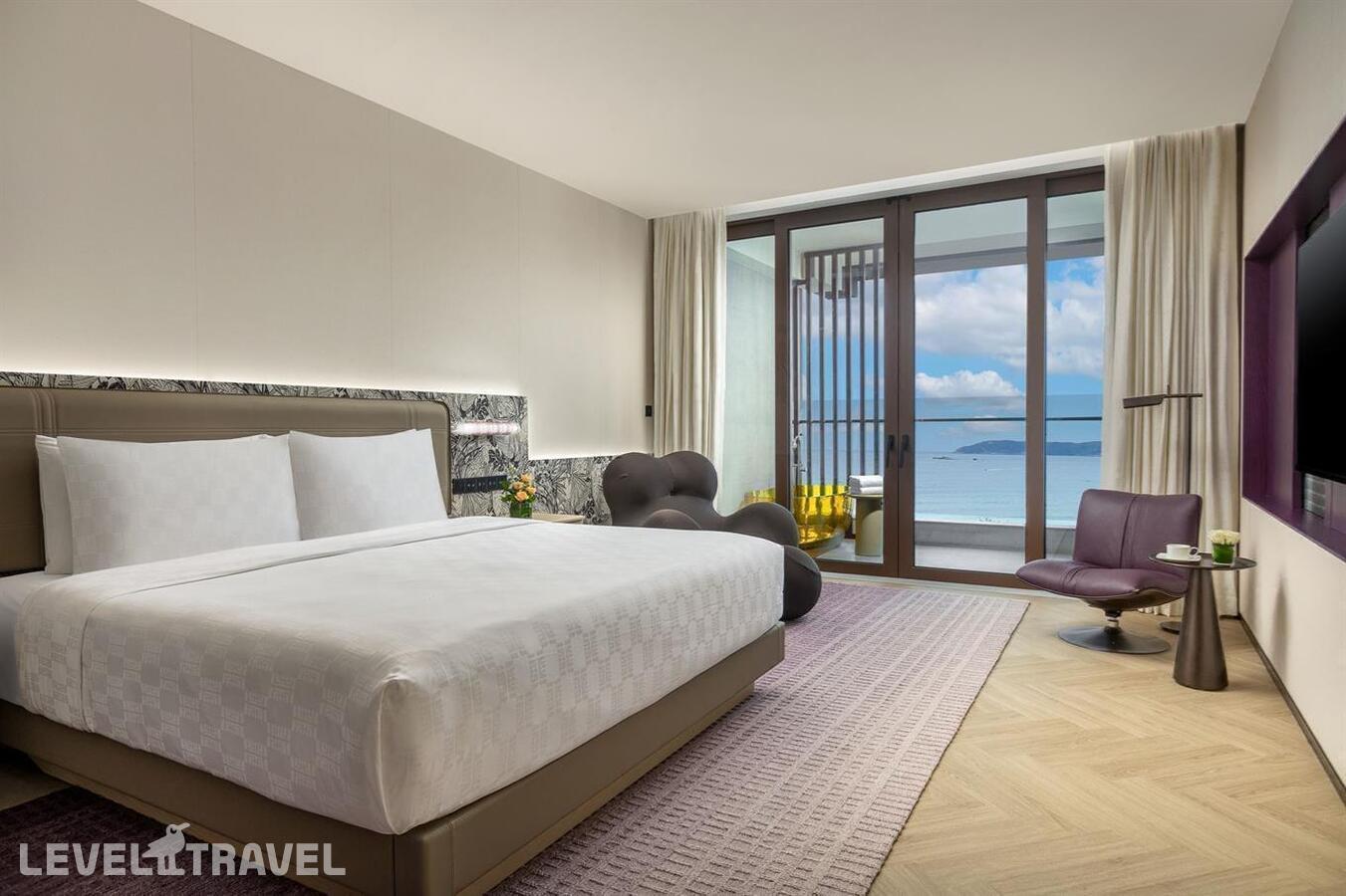 фотографии номера Люкс с видом на океан отеля Hualuxe Sanya Yalong Bay Resort в Китай(Ялонг Бэй) - фото №1