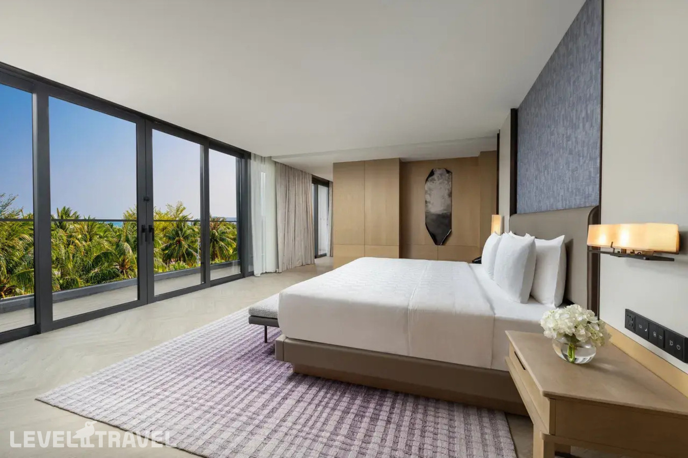 фотографии номера Вилла (3 спальни) отеля Hualuxe Sanya Yalong Bay Resort в Китай(Ялонг Бэй) - фото №2