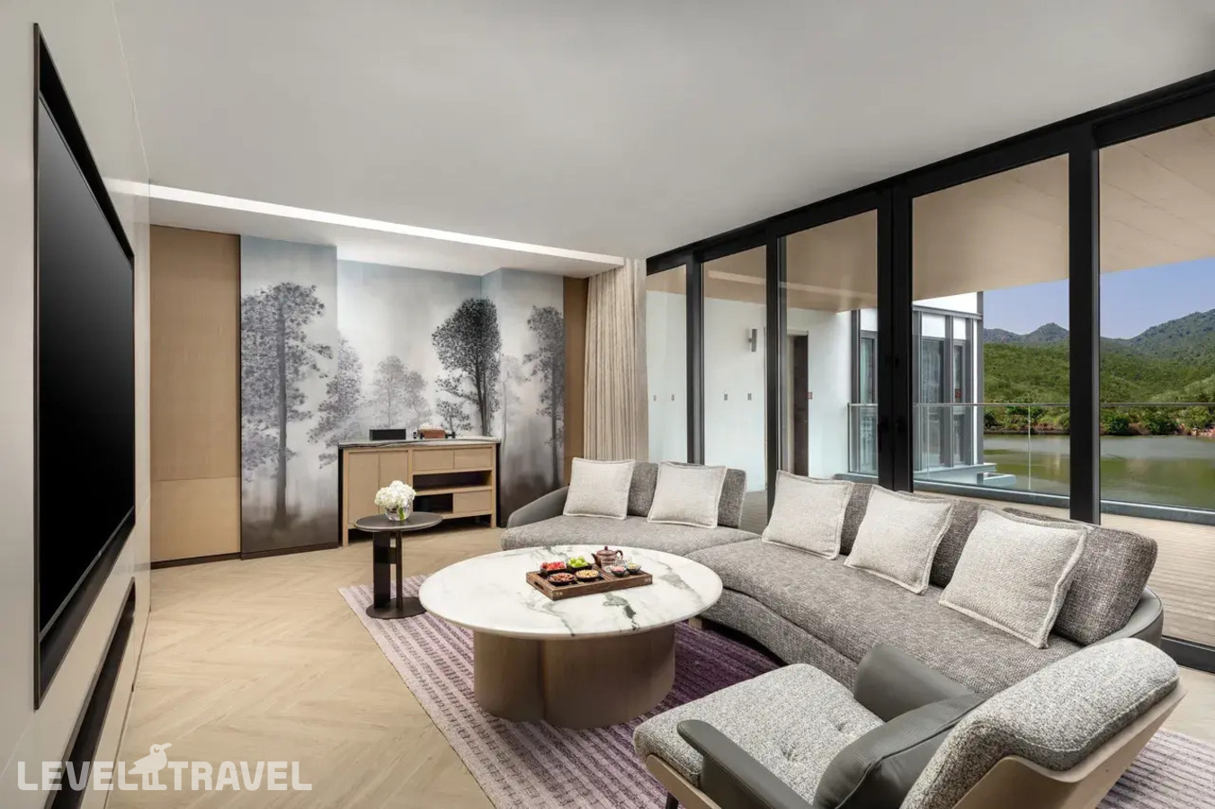 фотографии номера Вилла семейная (3 спальни) отеля Hualuxe Sanya Yalong Bay Resort в Китай(Ялонг Бэй) - фото №4