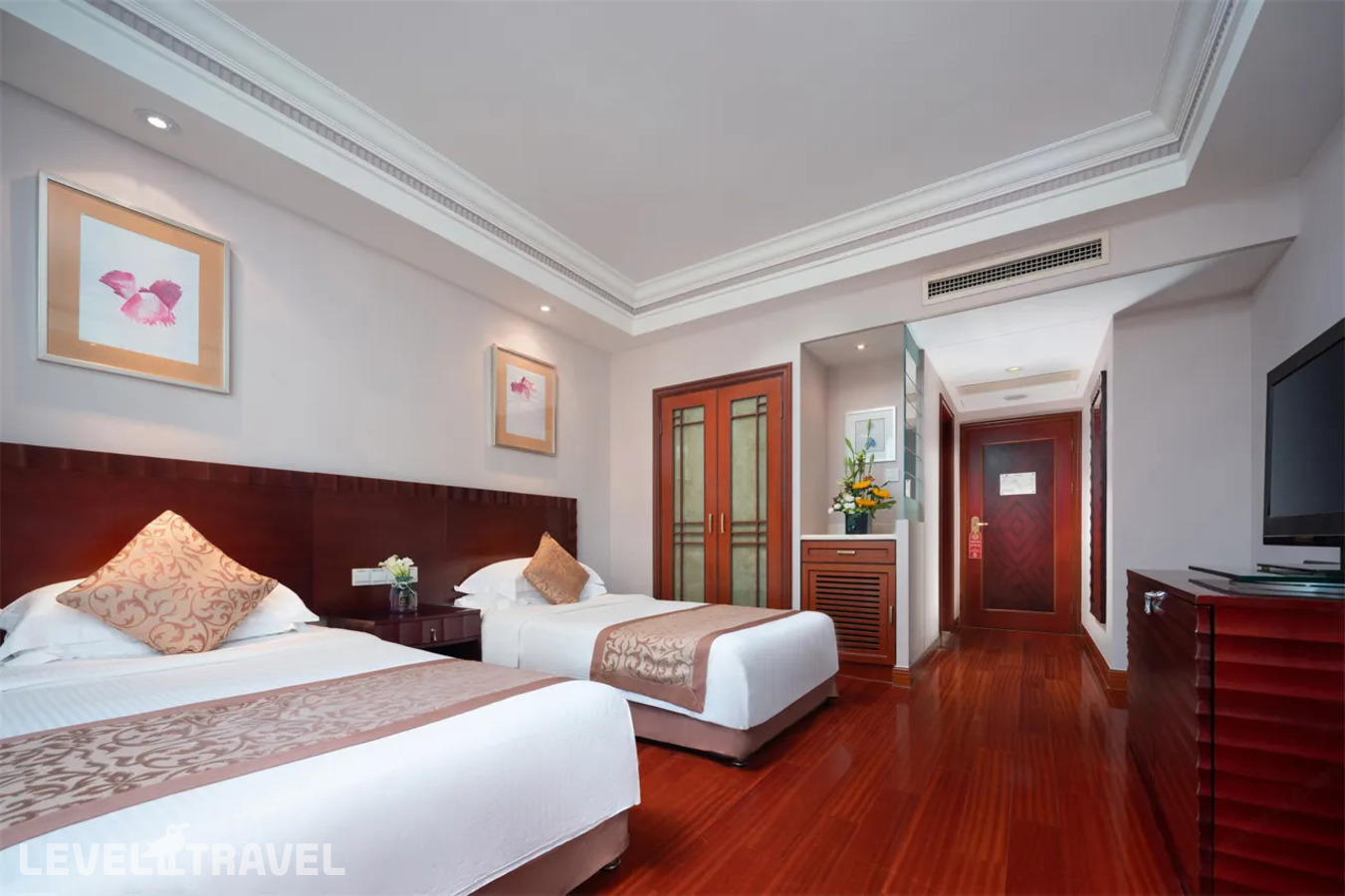 фотографии номера Делюкс (две односпальные кровати) отеля Baohong Hotel (Ex.Jinjiang Baohong) в Китай(Дадунхай Бэй) - фото №3