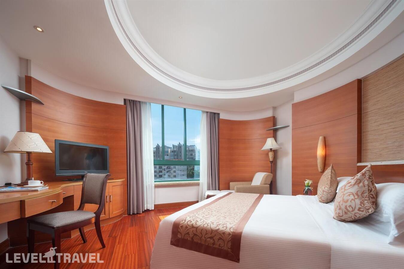 фотографии номера Номер Snug отеля Baohong Hotel (Ex.Jinjiang Baohong) в Китай(Дадунхай Бэй) - фото №1