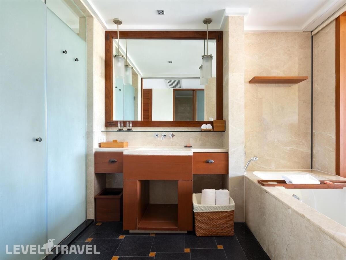 фотографии номера Стандартный с видом на океан отеля Mandarin Oriental Sanya в Китай(Дадунхай Бэй) - фото №4
