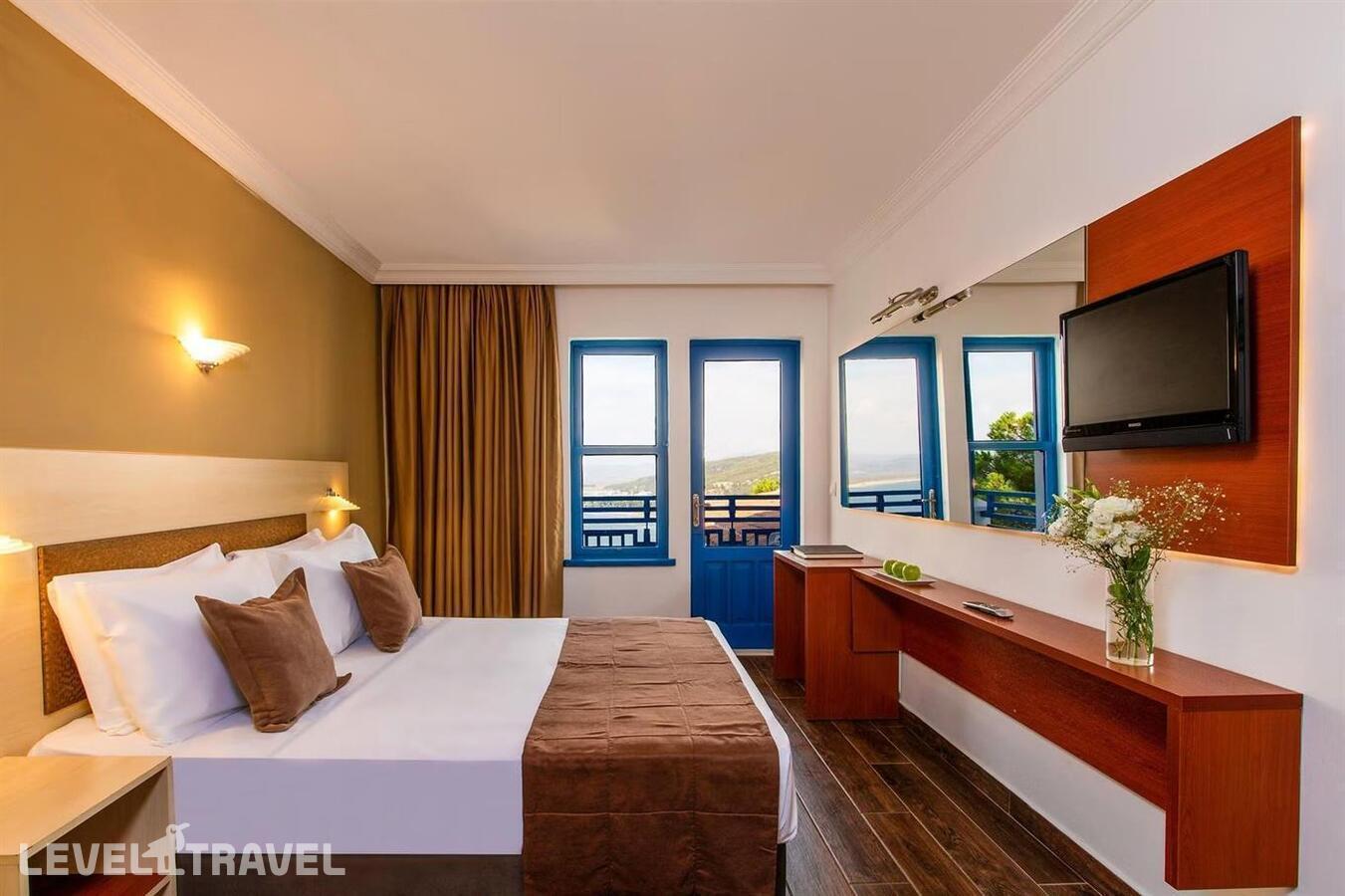 фотографии номера Семейный номер отеля Asteria Ephesus Kusadasi (Ex. Labranda Ephesus Princess Hotel) в Турция(Кушадасы) - фото №2