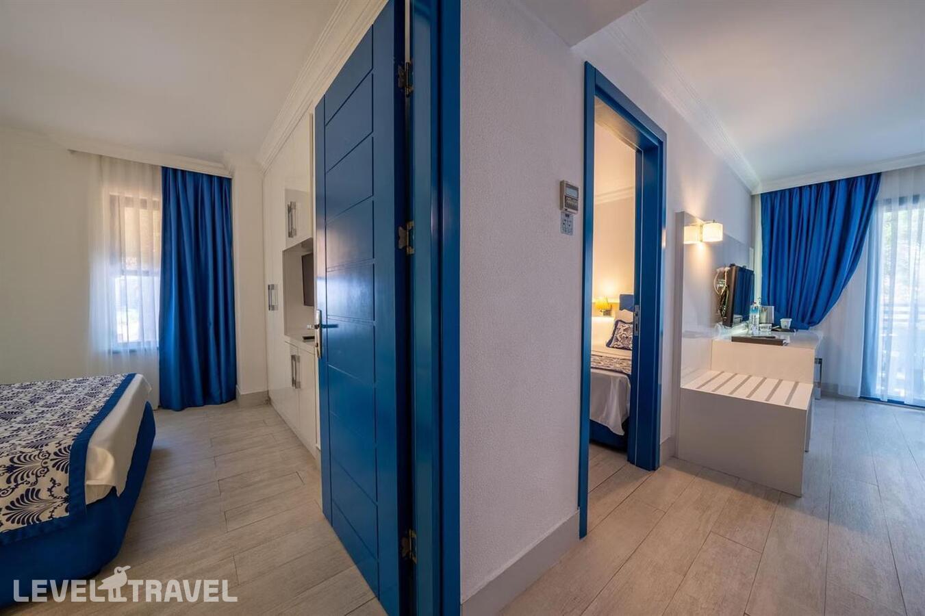 фотографии номера Улучшенный семейный отеля Asteria Ephesus Kusadasi (Ex. Labranda Ephesus Princess Hotel) в Турция(Кушадасы) - фото №4