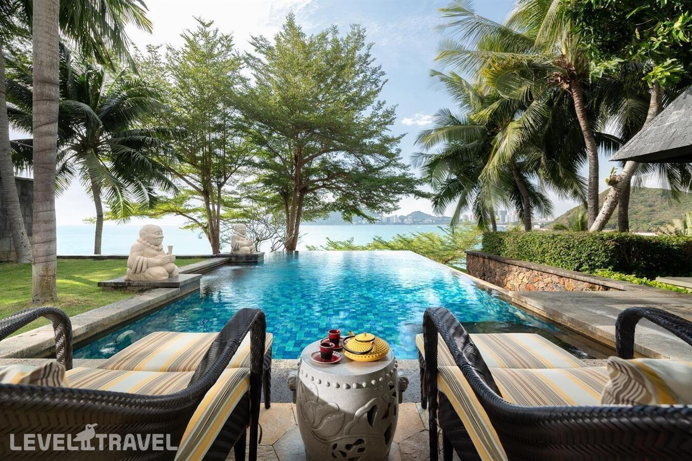 фотографии номера Вилла с бассейном и видом на океан отеля Mandarin Oriental Sanya в Китай(Дадунхай Бэй) - фото №3