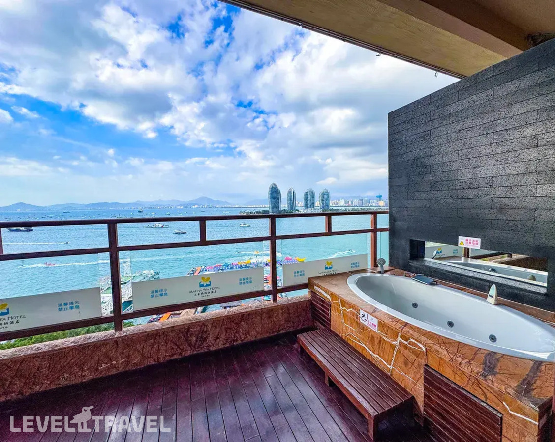 фотографии номера Роскошный семейный Люкс Дуплекс с видом на море отеля Marina Spa Resort в Китай(Санья) - фото №10