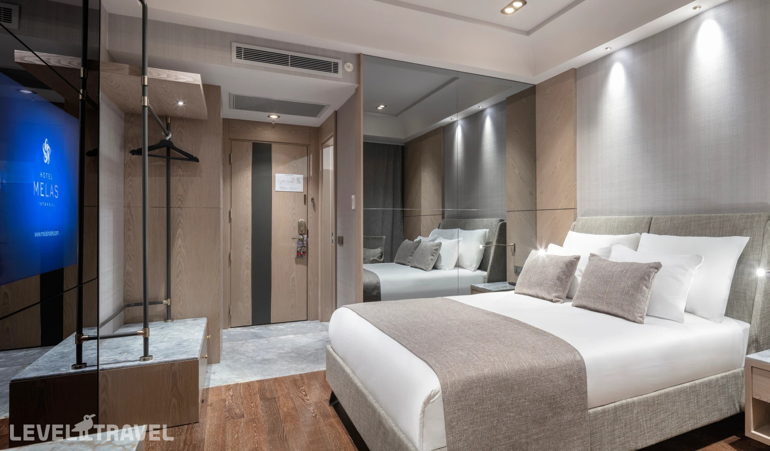 фотографии номера Делюкс отеля Melas Istanbul Hotel в Турция(Бешикташ) - фото №1