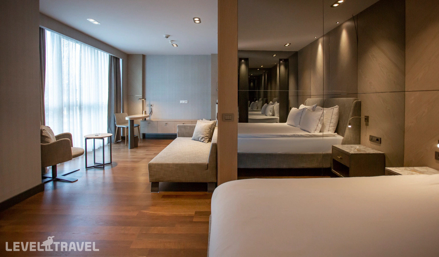 фотографии номера Семейный люкс отеля Melas Istanbul Hotel в Турция(Бешикташ) - фото №2