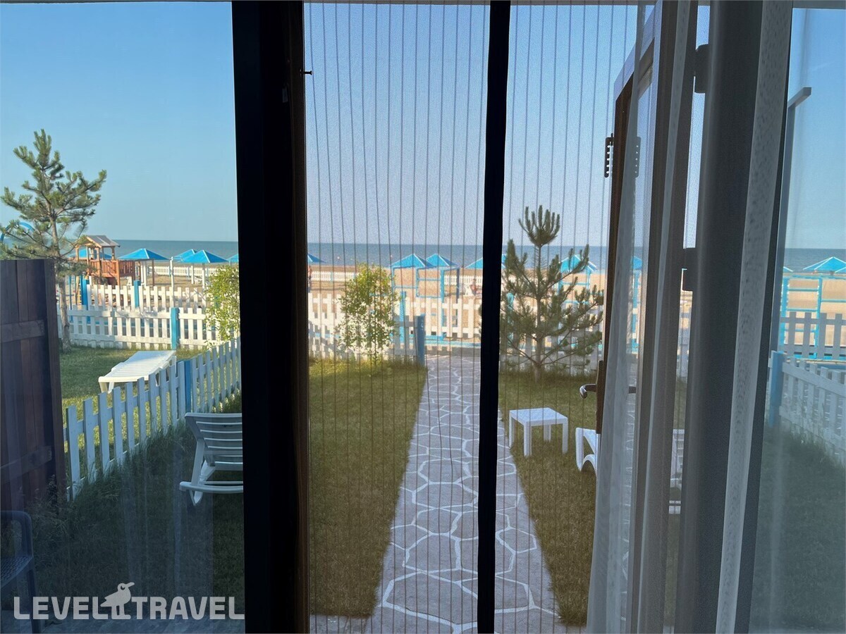 фотографии номера Семейный люкс Санторини отеля Santorini Family Club Hotel в Россия(Каспийск) - фото №4