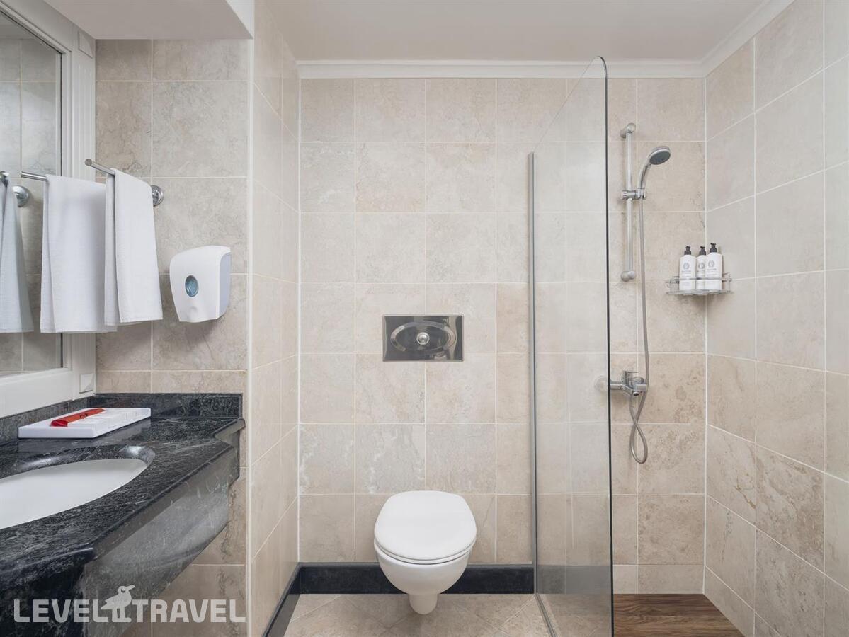 фотографии номера Четырехместный номер отеля Selectum Collection Bodrum (Ех. Kairaba Bodrum Imperial) в Турция(Ортакент) - фото №2
