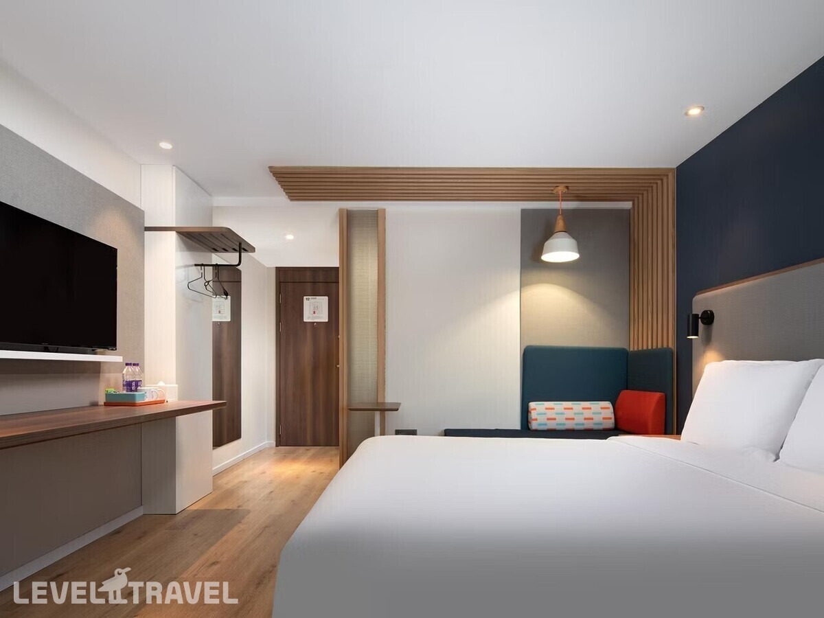фотографии номера Стандартный номер отеля Holiday Inn Express Sanya Bay, An Ihg Hotel в Китай(Санья) - фото №1